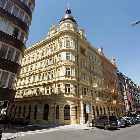 Sunlit Studio Near Wenceslas Square By Prague Days Apartment Exterior foto